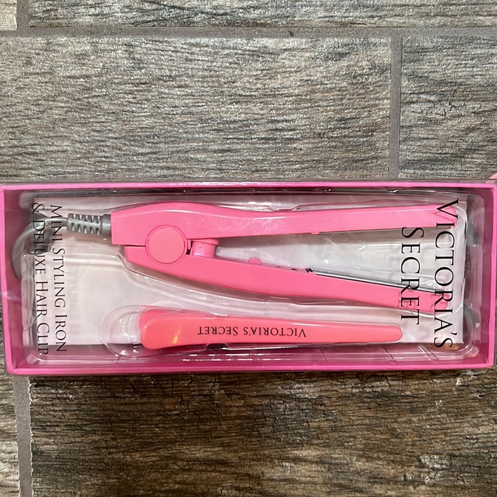 MINI FLAT IRON VIC SECRETS PINK VINTAGE NIB BOUTIQUE